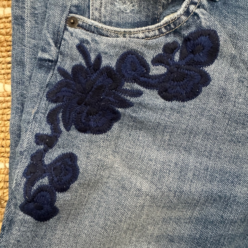 Gap 1969 Blue Floral Embroidered Jeans women’s size 28 - Picture 6 of 12